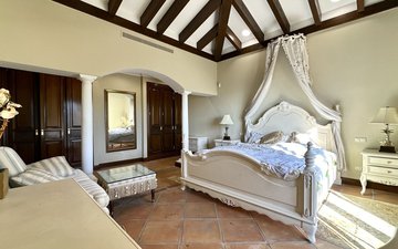 Property slide 15