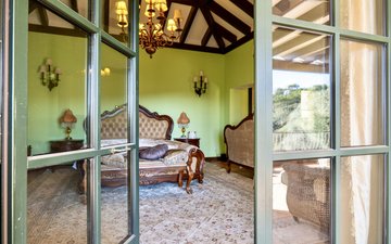 Property slide 19