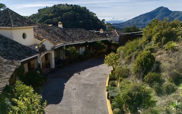 Property slide 38