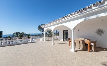 Property slide 18