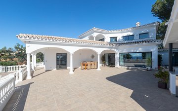 Property slide 25