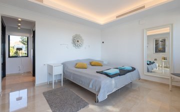 Property slide 30