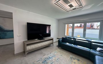 Property slide 7