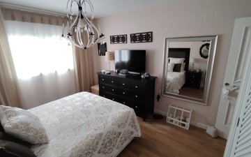 Property slide 21