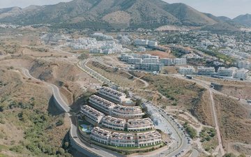 Property slide 10