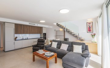 Property slide 14