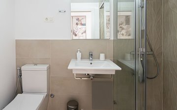 Property slide 37