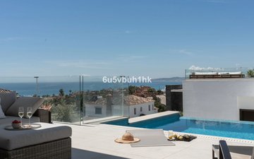 Property slide 32