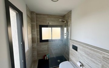 Property slide 21