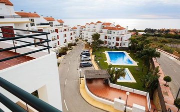 Property slide 41