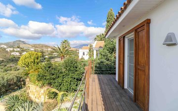Property slide 29