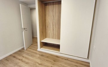 Property slide 23