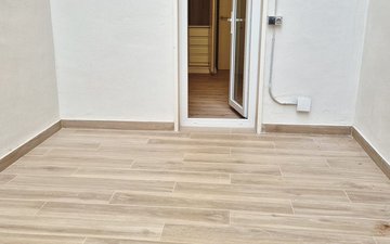 Property slide 31