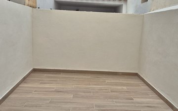 Property slide 33