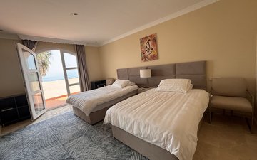 Property slide 14