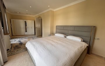 Property slide 17