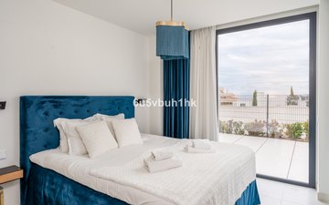 Property slide 16