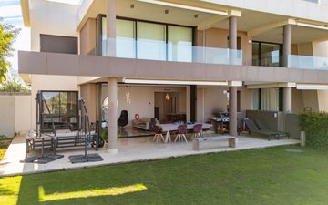 Property slide 20