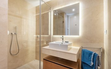 Property slide 41