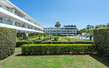 Property slide 19