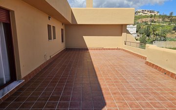 Property slide 21