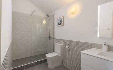 Property slide 7