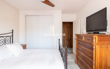 Property slide 10