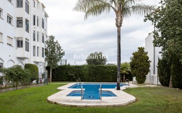Property slide 18