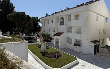Property slide 18