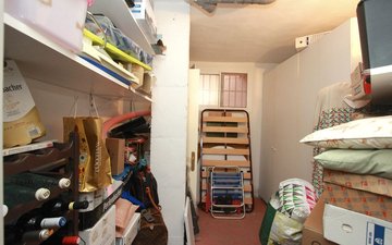 Property slide 48