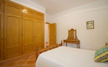 Property slide 19