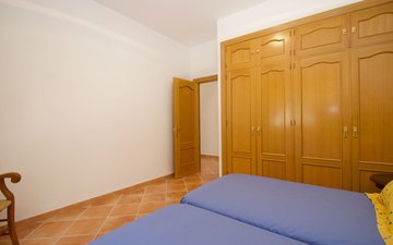 Property slide 22