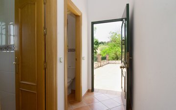 Property slide 31