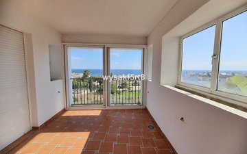 Property slide 15
