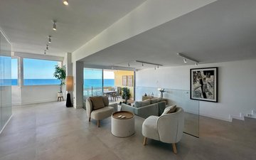 Property slide 21