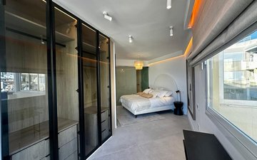 Property slide 33