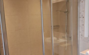 Property slide 21