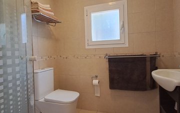Property slide 25