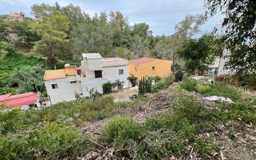 Property slide 19