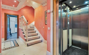 Property slide 18