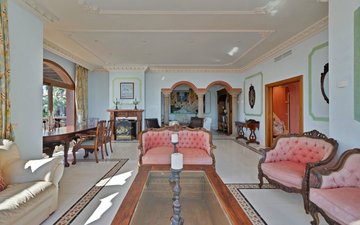 Property slide 30