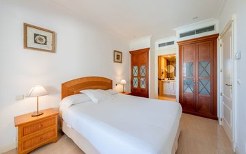 Property slide 17