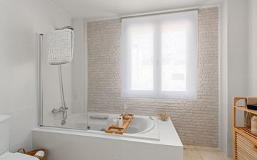 Property slide 40