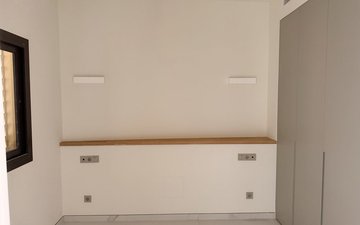 Property slide 14