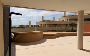 Property slide 16