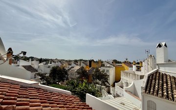 Property slide 20