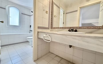 Property slide 24