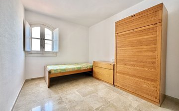 Property slide 28