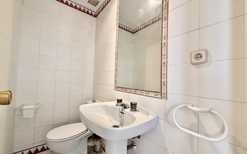 Property slide 29
