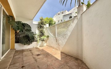 Property slide 4
